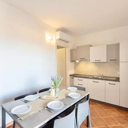 With Swimming-pool In Isola Rossa, Just About 2 Km From The La Marinedda Apartahotel 4*